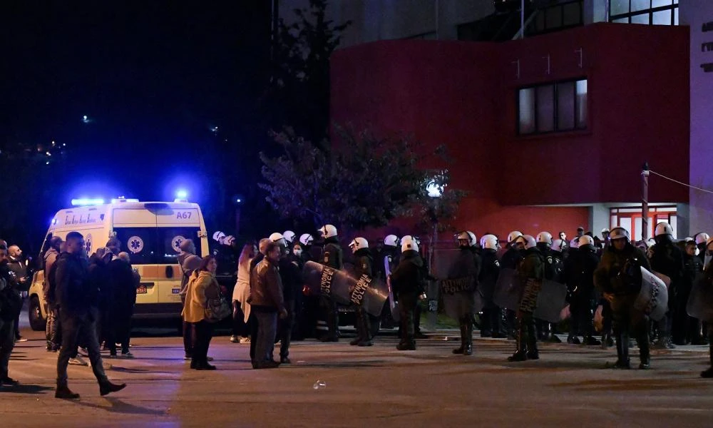 Ρέντης: 25 άτομα ταυτοποιήθηκαν και έχουν οδηγηθεί στην Ασφάλεια